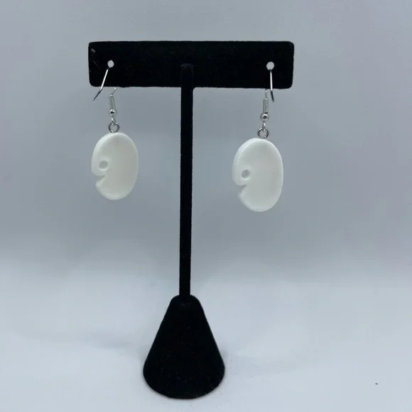 3 for $20 Fun Painters Pallet Dangle Earrings “You Pick 3” - Picture 7 of 8